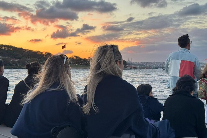 Budget Evening Cruise: Dinner, Live Shows & Party - A 2.5-hour Bosphorus night with dinner and live dance