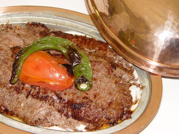 Bursa Full Day Sightseeing Tour from Istanbul - Silk Market Shopping in Bursa: Bargaining, Turkish Delight, and Local Goods
