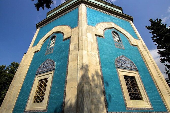 Bursa Uludağ Mountain Tour From Istanbul w/Lunch & Hotel Transfer - The lunch hour and the Turkish delight and jam factory stops