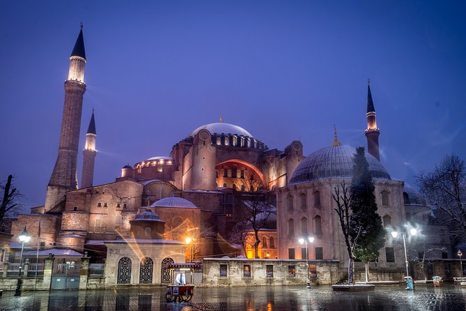 By Night: Hagia Sophia and Blue Mosque - Stop 3: Hippodrome—turning monuments into a story in 30 minutes
