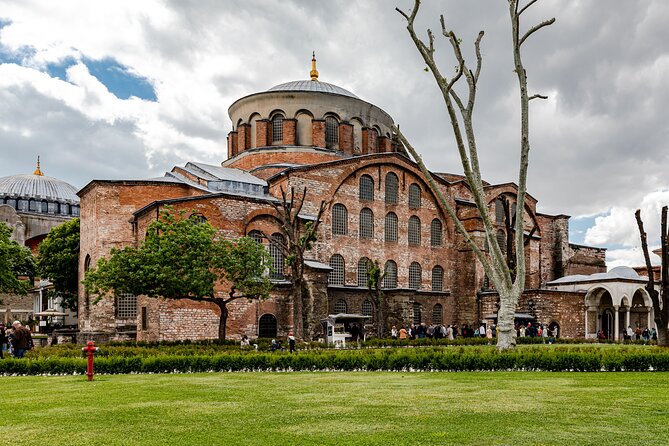 Byzantian and Ottoman City Tour Museum fees Lunch Inc - Topkapi Palace + Hagia Irene: Ottoman Power and Byzantine Echoes (1 Hour + 45 Minutes)