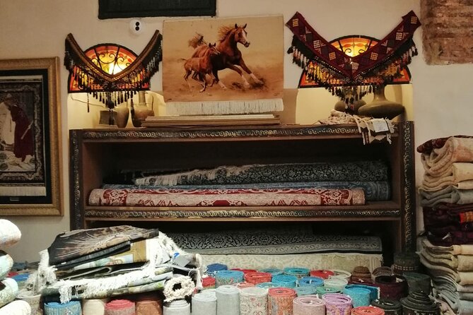 Carpets, Rugs and Kilims bazaar, Grand Bazaar and Egyptian Bazaar - Old City Markets, With a Real Sense of Where Things Come From