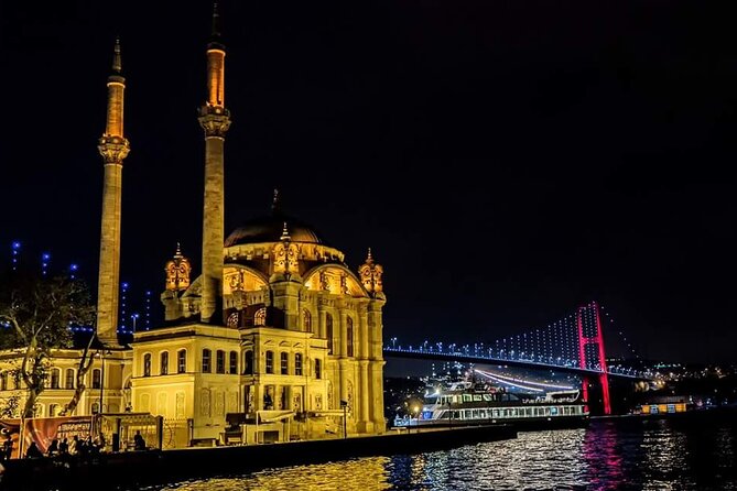 Circle Istanbul (Extraordinary Istanbul) - Meeting at Taksim Square: Where the Day Gets Its Direction
