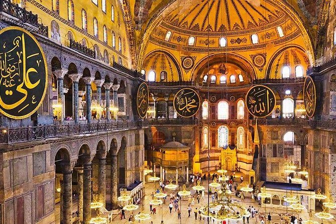 Colors of Istanbul: 1, 2 or 3-Day Guided Private Istanbul Tours - Basilica Cistern and the Hippodrome pairing: cool air, strong atmosphere