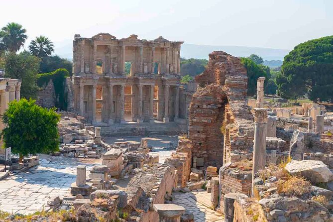 Colors of Turkey - 8 Days - Istanbul in a Day: Hippodrome to Topkapi Palace (with walking stamina)