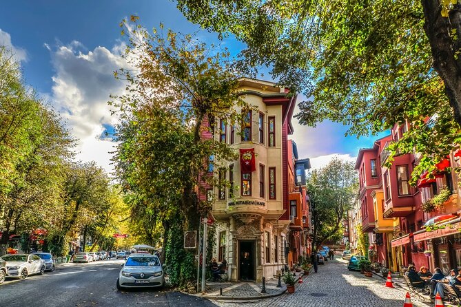 Cross the Bosphorus & Explore Istanbul’s Asian Side Like a Local - Pickup, ride setup, and what the driver actually does