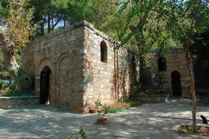 Daily Small Group Ephesus Tour From Istanbul by Flight - Isa Bey Mosque: a short, free architectural pause