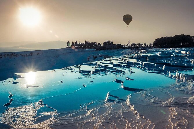 Day Tour to Pamukkale from/to Istanbul - Pamukkale terraces and the 35°C springs: getting the most from 3 hours