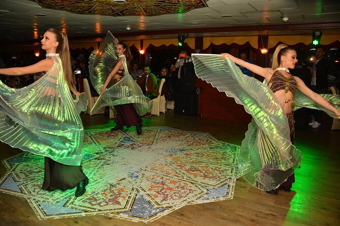 Dinner Cruise on Bosphorus - The dinner experience: service, food quality, and why the music matters