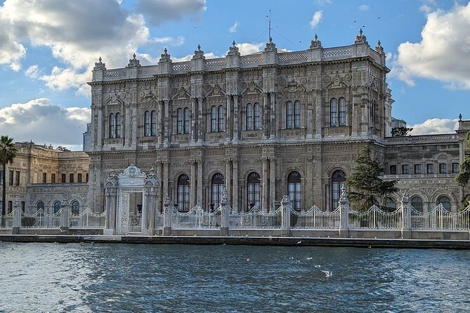 Dolmabahçe Palace and Sunset Tour on Luxury Yacht - Passing Ortaköy, Bosphorus Bridge, and Bebek: the parts that feel “Istanbul now”