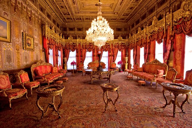 Dolmabahce Palace Skip the Ticket Line Entry with Audio Guide - Logistics That Matter: eSIM Internet, Public Transport, and QR Code Issues