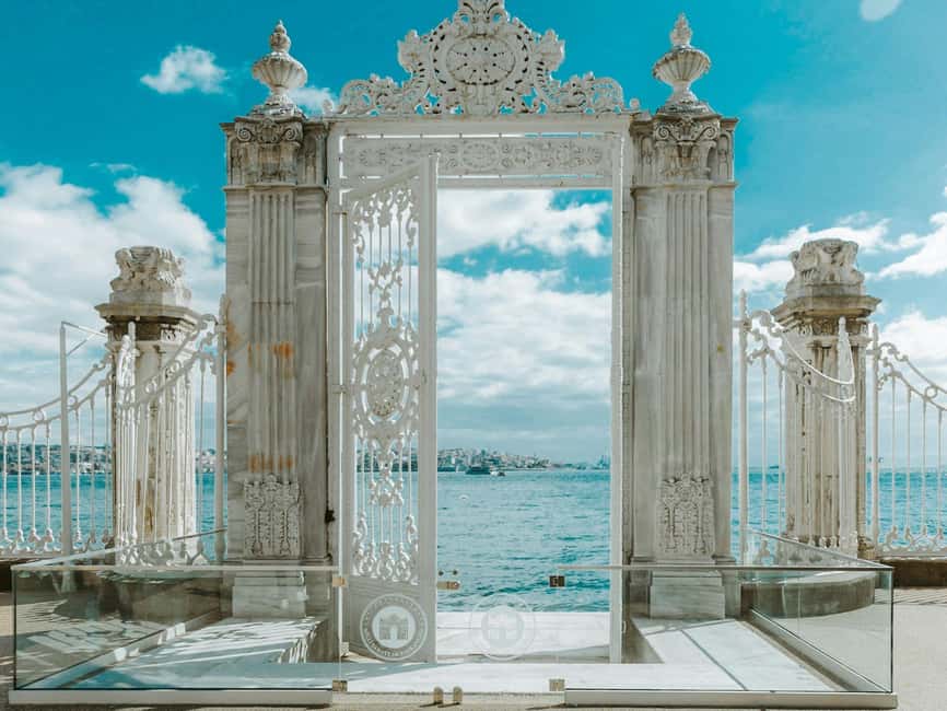 Dolmabahce Palace Ticket & Bosphorus Boat Tour Experience - The Harem Section: A Quieter Window Into Private Life