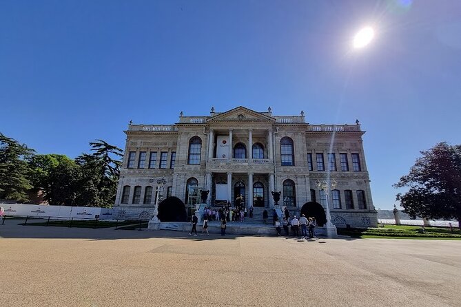 Dolmabahçe Palace Tour with Guide and Luxury Yacht Sunset Cruises - Dolmabahçe Palace: why this stop is the anchor of the day