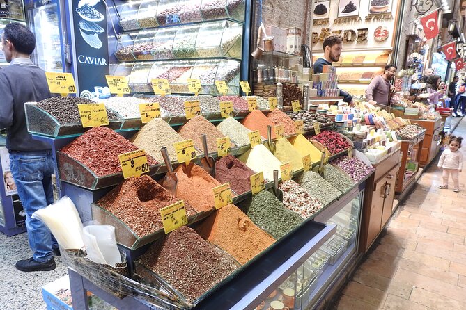 Eating Like a Local: Learn About Diverse Culinary Culture of Turkey - The Bull Statue Area: A Quick Neighborhood Marker