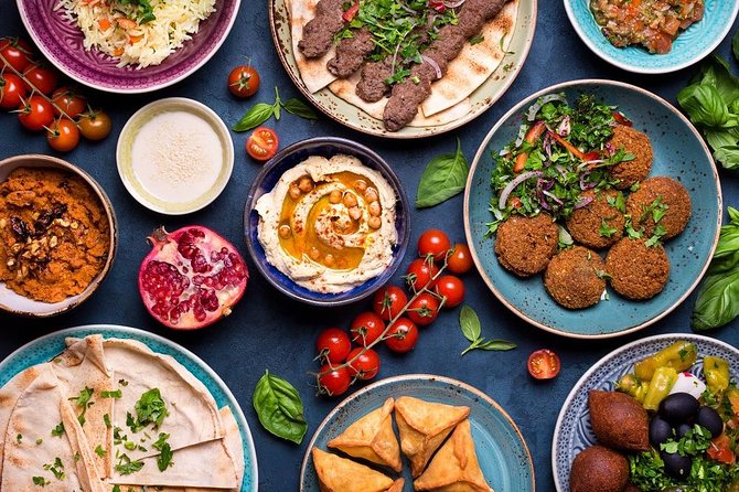 Eating Like a Local: Learn About Diverse Culinary Culture of Turkey - Misir Çarşısı (Spice Bazaar): Spices, Remedies, and Turkish Delights
