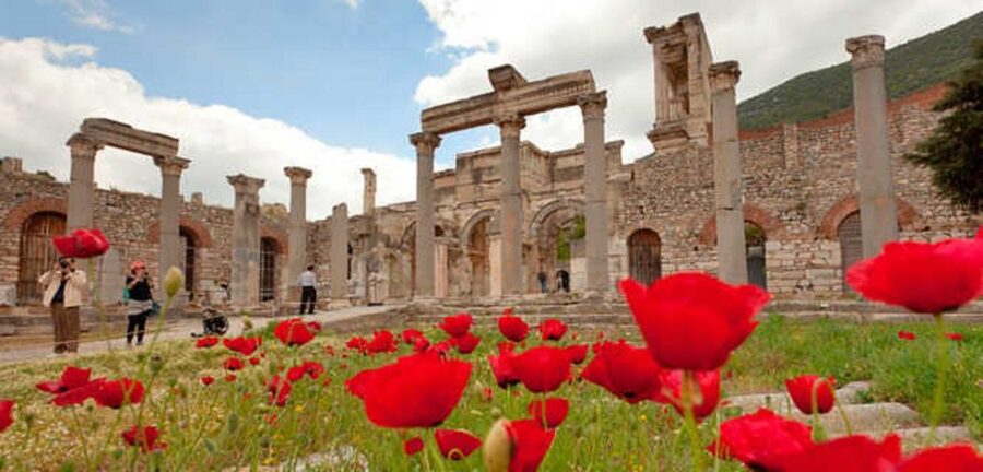 Ephesus and Virgin Mary Day Trip by Plane from Istanbul - The Istanbul to Izmir Flight That Changes Everything