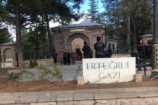 Ertugrul Gazi Tomb, Sogut and Bilecik Tour - Daily from Istanbul - Sögüt’s Kuyulu Masjid: an early Ottoman mosque you can feel