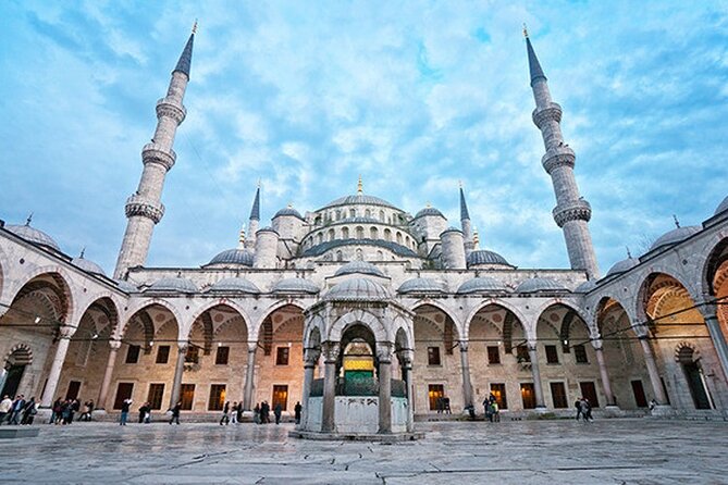 Exclusive Istanbul Old City Tour: Best Stories with Dr. Sib - Sultanahmet in two hours: what this walking loop does well