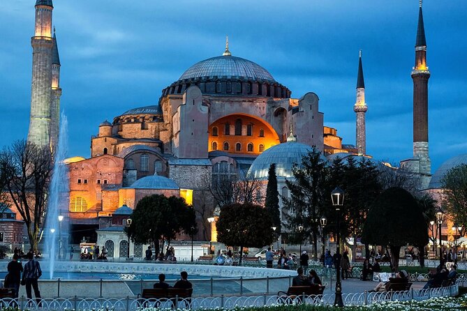 Exotic Istanbul Tour - Chora Church, Imperial Mosques, Bazaars, Fener and Balat - Golden Horn and the bridge view: water that still works like a street