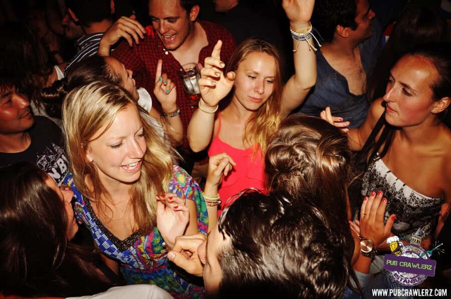 Explore Istanbul Night Life: Pub Crawl - Key things to know before you go