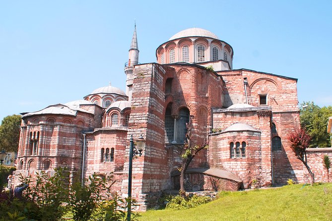 Eyup, Pierre Loti Hill, and Kariye Museum: Guided Day Tour from Istanbul - Morning start: Spice Market time at Misir Çarşısı