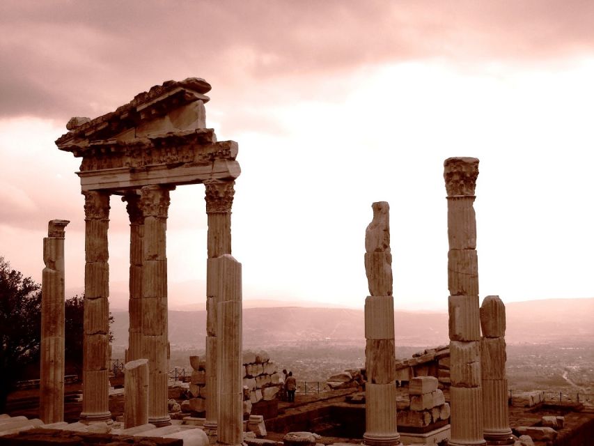 From Istanbul: 2-Day Ephesus & Pamukkale Tour by Bus - Day 1: Selçuk and Ephesus in One Big Guided Morning