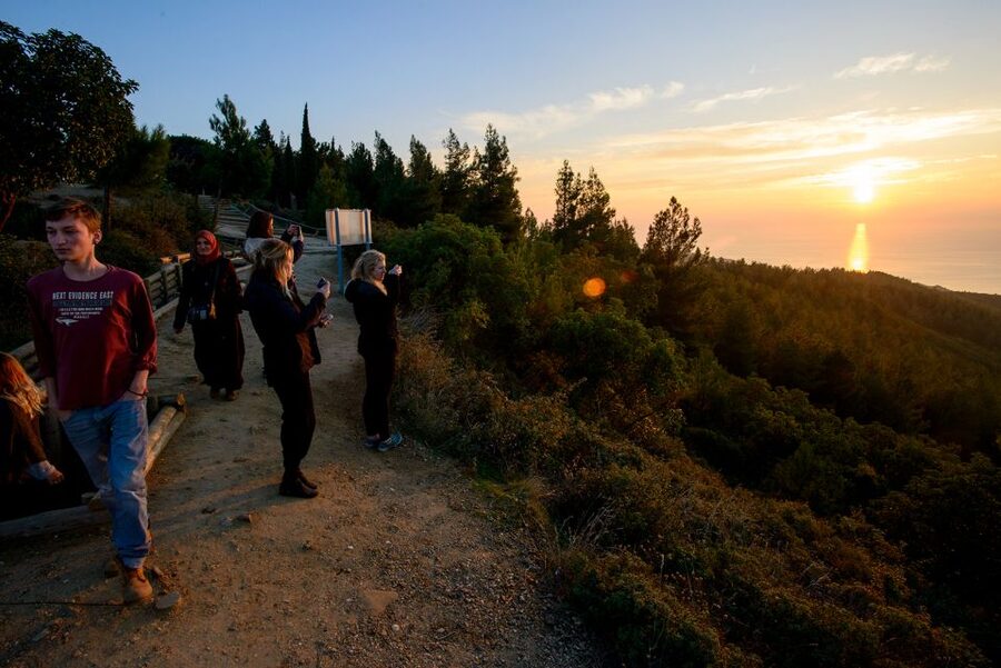 From Istanbul: 2-Day Tour to Gallipoli & Troy - Canakkale overnight: what you gain by sleeping there
