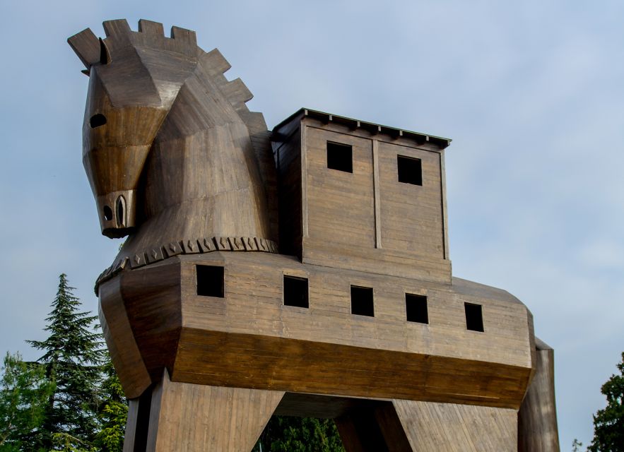 From Istanbul: 2-Day Tour to Gallipoli & Troy - Day 2 Troy: from Trojan Horse stops to Troy I–IX archaeology