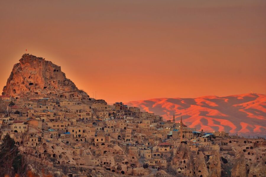 From Istanbul: 3-Day Cappadocia Tour with Balloon Ride - Group size, guides, and communication: what you should watch