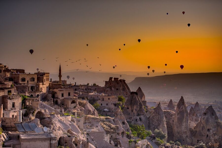 From Istanbul: 4-Day Istanbul, Cappadocia, Flight,Cave Hotel - Avanos, Pasabag, and the fairy chimneys that slow you down
