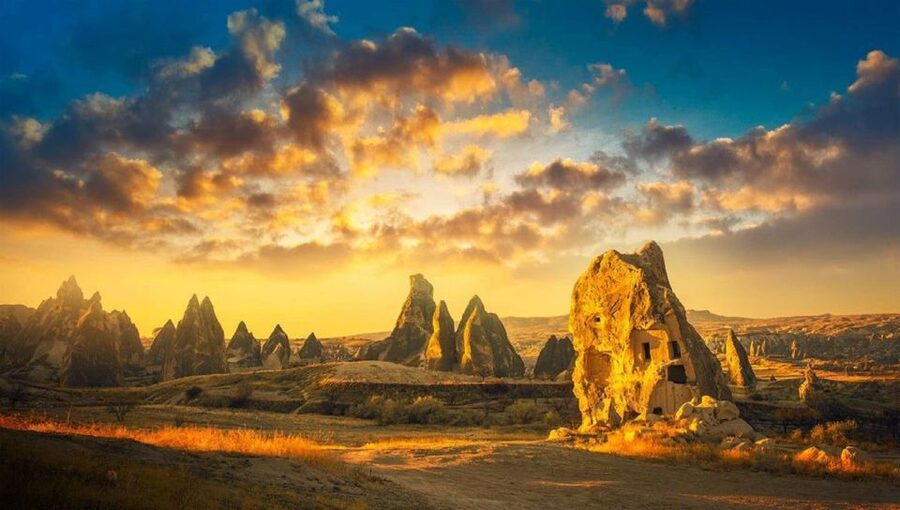From Istanbul: Private Cappadocia Day-Tour Including Flight - Ortahisar and Avanos: Photo Stops and Craft Time
