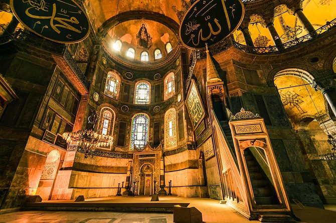 Full-Day City Tour with Private Tour Guide and Red Carpet Treatment with Luxury Minibus - Hippodrome stop: fast, fascinating, and very photo-able