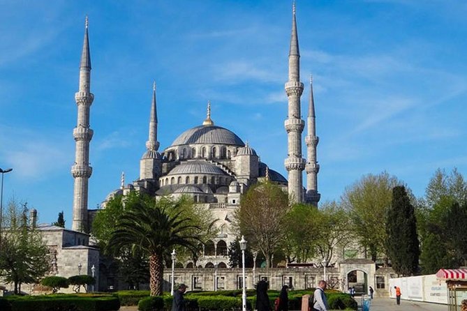 Full-Day Istanbul Old City Tour - Blue Mosque (Sultan Ahmed Mosque): the blue tiles and what’s inside