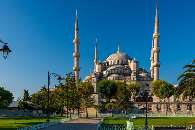 Full-Day Istanbul Old City Tour - Lunch and comfort breaks: included food, plus a realistic expectation