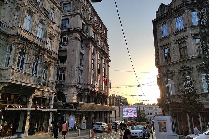 Full Day Istanbul Under Your Feet Tour - Ferry to Kadiköy: Asia on water, not on logistics