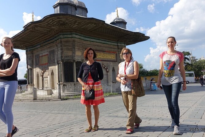 Full Day Private Guide in Istanbul - From German Fountain to Sultanahmet: the route that keeps walking sensible