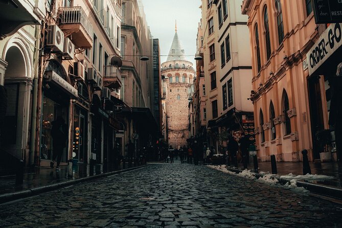 Full-Day Private Guided Cultural Tour of Istanbul - Grand Bazaar: the labyrinth, the shopping, and why your guide helps