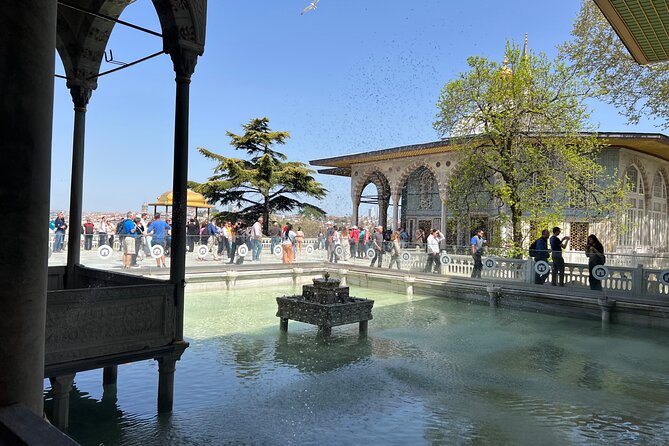 Full-Day Private Highlights of Istanbul Walking Tour - A highlights walk across Istanbul’s power centers