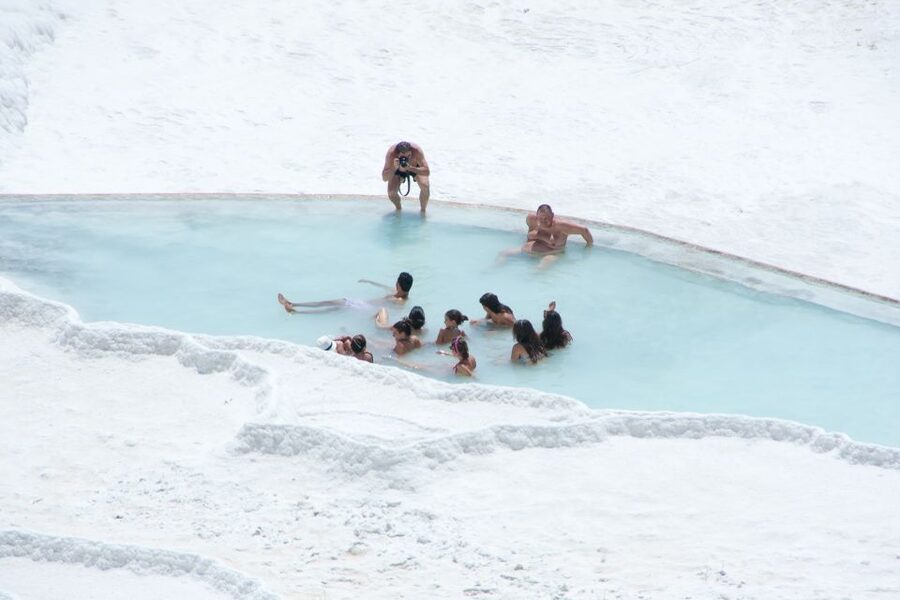 Full-Day Private Pamukkale and Hierapolis Tour from Istanbul - The ancient pool hot springs: relaxing without losing time