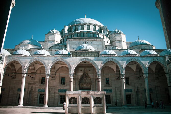 Full-Day Small-Group Guided Tour to Famous Mosques in Istanbul - Fatih Mosque and Complex: The Conqueror’s Mausoleum and Ottoman Institutions