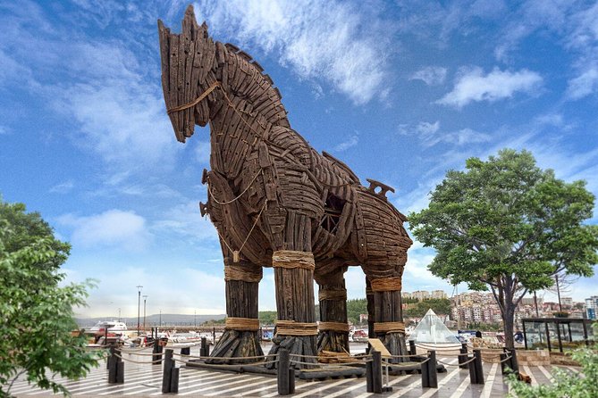 Getaway Turkey 5-Day Tour from Istanbul: Gallipoli and Troy - Istanbul’s Big Hits: Blue Mosque, Hagia Sophia Museum, Topkapi, Hippodrome