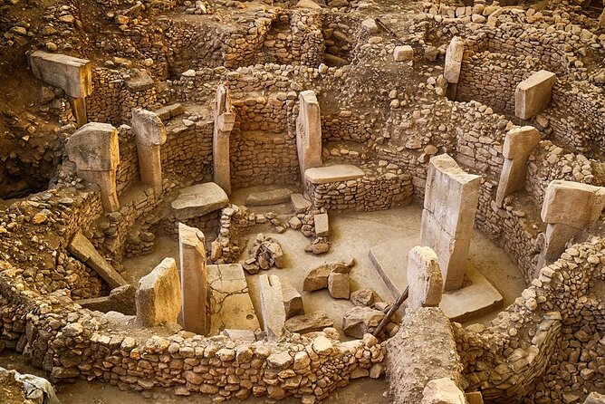 Gobekli Tepe & Mountain Nemrut Tour-2 Days 1 Night From Istanbul - A rare Istanbul combo: Nemrut first, Göbekli Tepe next