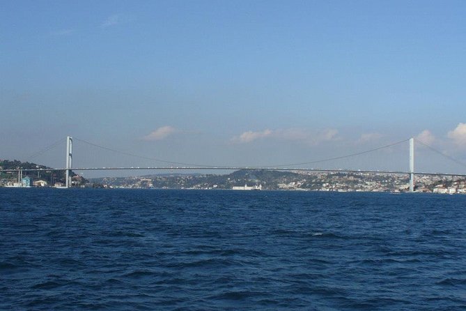 Golden Horn and Bosphorus Boat Tour in Istanbul - Where You’ll Meet (and why arriving early helps)