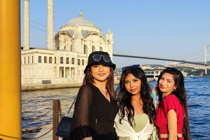 Guided Bosphorus Afternoon Cruise on Luxury Yacht - Beylerbeyi Palace and Küçüksu Pavilion: Imperial Summer Time