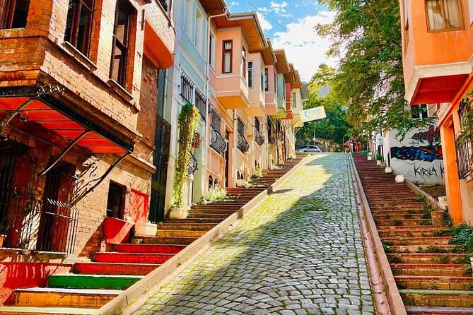 Guided Chora Mosque Balat Tour with Bosphorus Cruise - Snacks, timing, and how to dress for the boat portion