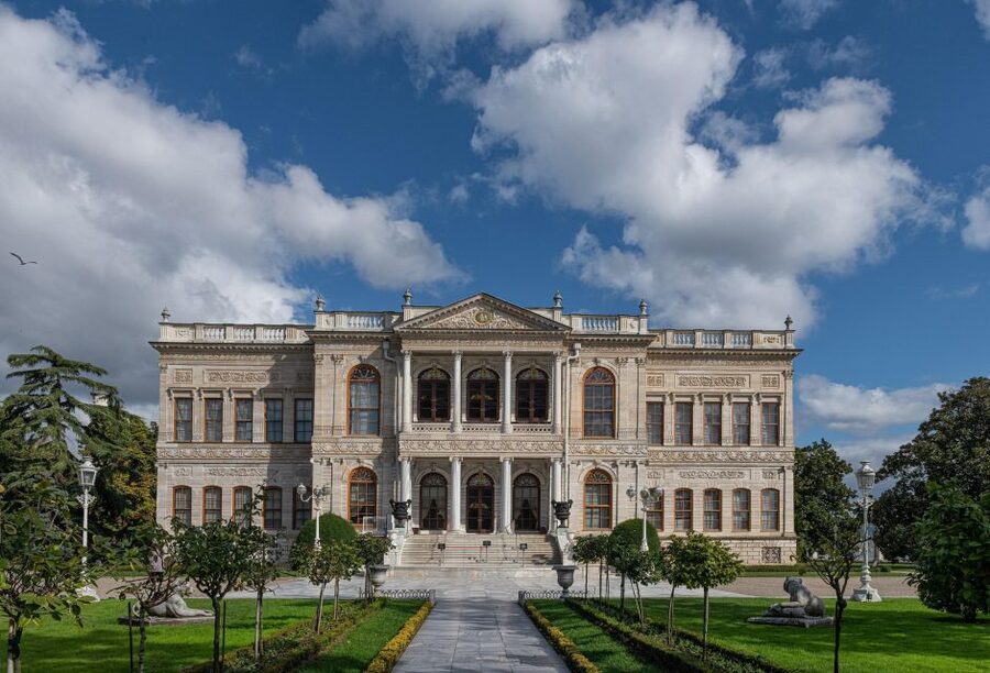 Guided Dolmabahce Palace Tour with Bosphorus Sunset Cruise - The Bezm-i Alem Valide Sultan Mosque: why it fits here