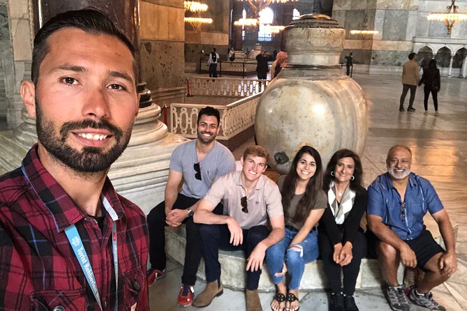 Guided Tour to Hagiasophia - Osman’s storytelling: history + fun facts without the lecture feeling