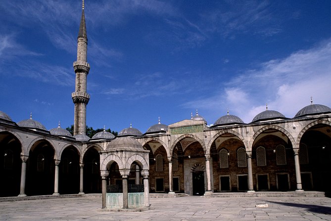 Guided Tours İn İstanbul - Hippodrome plus the Obelisk of Theodosius: colors, riots, and a civic heartbeat