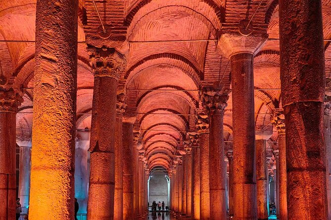 Hagia Sophia, Blue Mosque & Basilica Cistern tour - Meeting point and route flow: where it starts and where you end