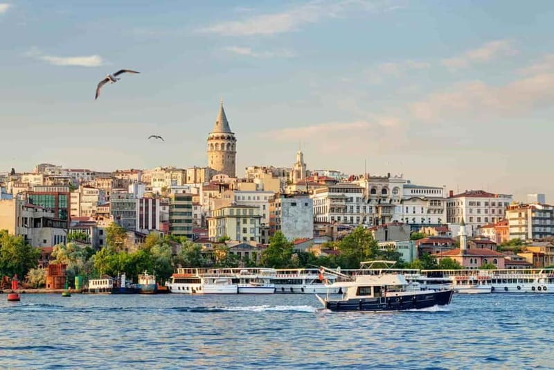 Hagia Sophia, Bosphorus cruise Blue Mosque, Small Group tour - Hippodrome stops: the “background set” of ancient Constantinople